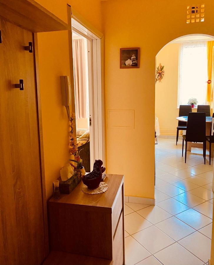 Victoria Apartman Eger Buitenkant foto